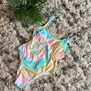 Brand new 🌺 swimsuit size M (8-10)